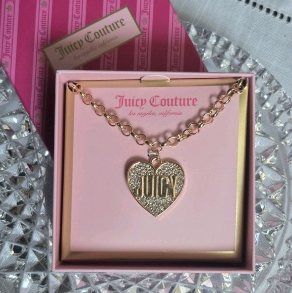 Juicy Couture Gold Heart Necklace - Picture 3 of 12